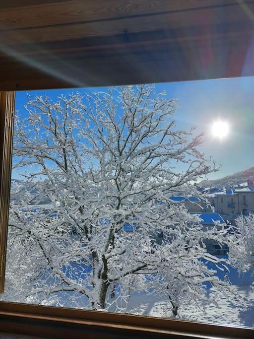 A Due Passi Dai Lupi Civitella Alfedena Exterior foto